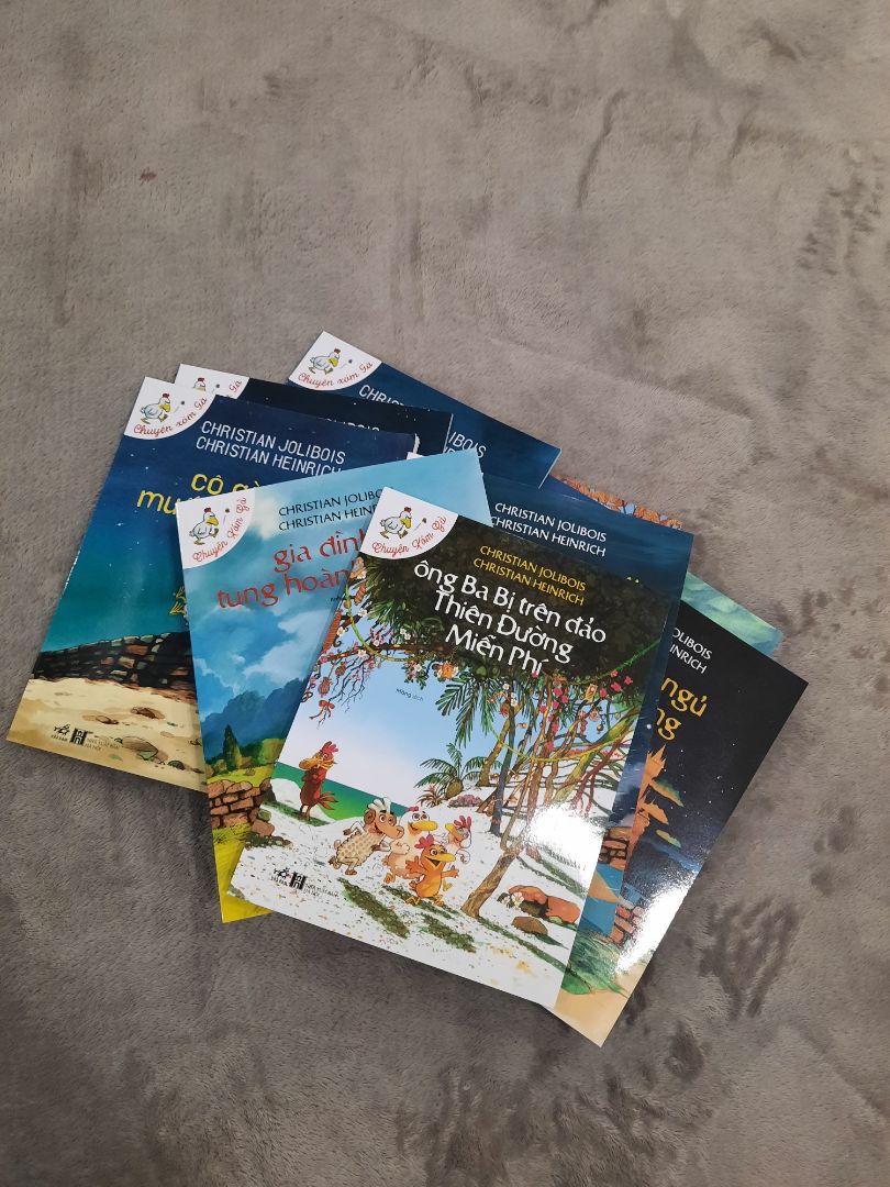 Một bộ truyện nổi tiếng của Pháp, rất hay và nhiều ý nghĩa, đậm chất trào phúng mà đầy dễ thương, mộng mơ