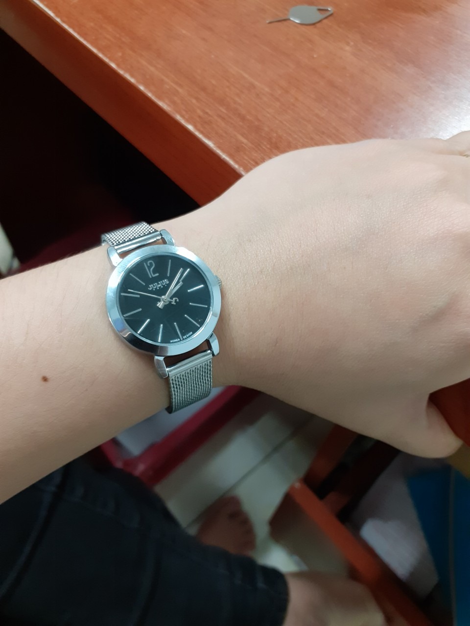 Hàng đẹp y hình, giao hàng nhanh, giá cả hợp lý . Không biết quá trình sử dụng sẽ như thế nào nhưng trước mắt thấy như vậy là ưng rồi đấy. Cho 5 sao.