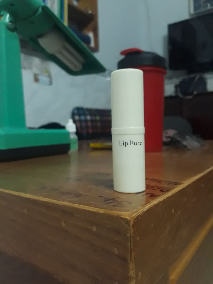 Rất ổn luôm á mn, mình sd trong cả tối lẫn sáng, tối thì mình sẽ apply lớp dày hơn và như thế là đủ dưỡng ẩm rồi, nhưng mn lưu ý phải sd sau khoảng 1 tuần kiểu nó bắt đầu có tác dụng á nha, chứ mấy ngày đầu cảm giác k đủ ẩm ấy, đang tính mua loại khác nhưng sau đó thấy rất oke luôn nè