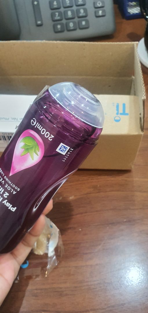 mình nhận hàng bị lỗi, thiếu nắp. Đây là quà mình tặng bạn mình nên hàng lỗi này mình ko tặng được. Tiki giải quyết giúp mình gấp nha.