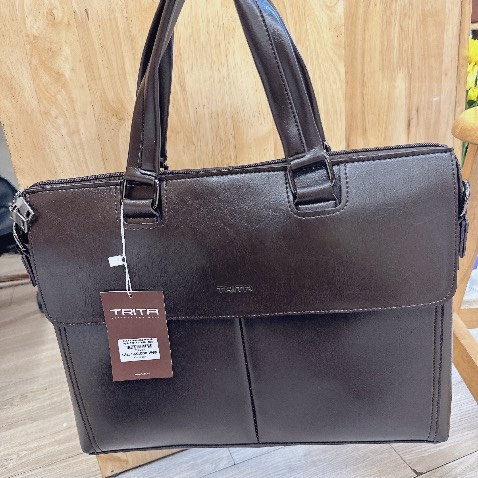 Giao hàng nhanh cặp lên form chuẩn nv tv nhiệt tình