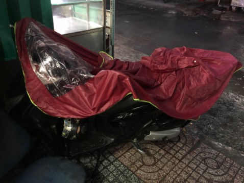 sản phẩm quá tệ , không giống trong hình và quá ngắn.. mọi người nên cân nhắc khi mua vì 2 bên hong xe ngắn và ko đủ dài để phủ xuống như hình.