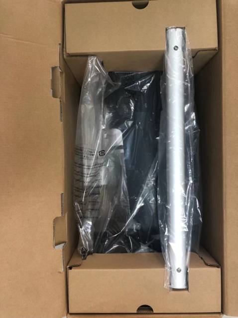 Tốt. Đáng tiền đó. Cứng cáp, vừa hút vừa lau nhà, cũng sạch sẽ lắm. thấy có pin sạc rời nên yên tâm về khoản pin. cũng kinh qua nhiều máy hút bụi tại nhà nuôi mèo. toàn thấy bị chai pin, cảm ơn shop. sẽ quay lại mua thêm pin sau này