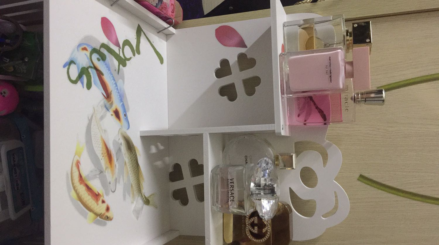 Sản phẩm đẹp như hình !! Mih cảm thấy thick vì giao hàng đẹp và đóng gói rất cẩn thận . Tks tiki nhiu !