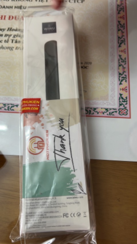 Đóng gói sơ sài! Không có bao da tặng kèm! Hơi thất vọng về Shop!