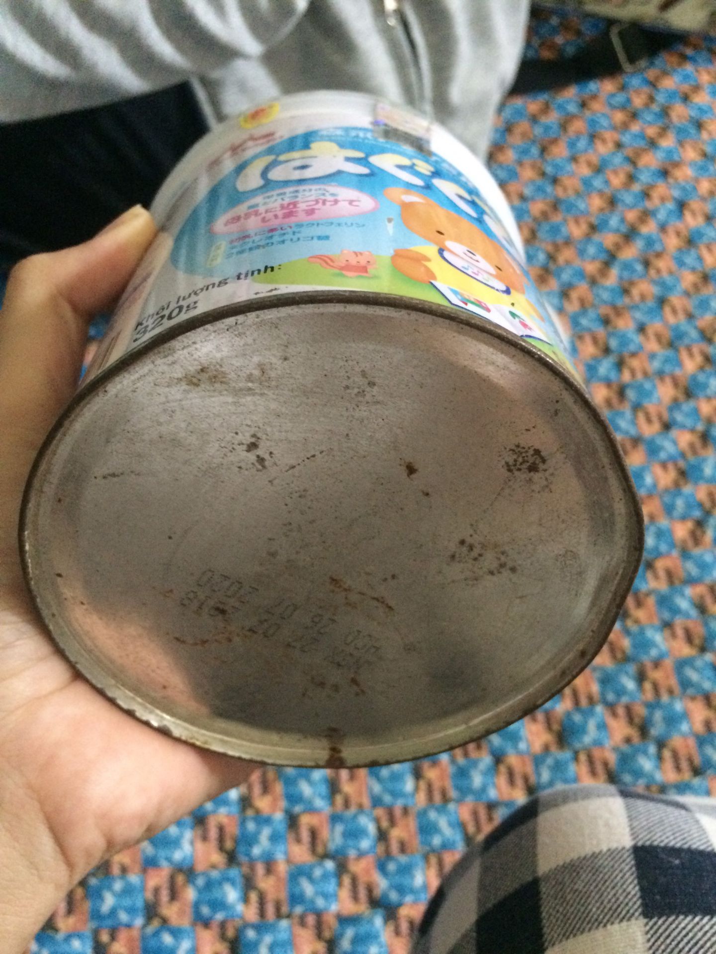 Chất lượng ngày càng tệ dù người bán là Tiki. Họp cũ, sét tùm lum. Vậy mà cũng giao được nữa, quá thất vọng về Tiki. Có điểm âm là cho âm luôn.