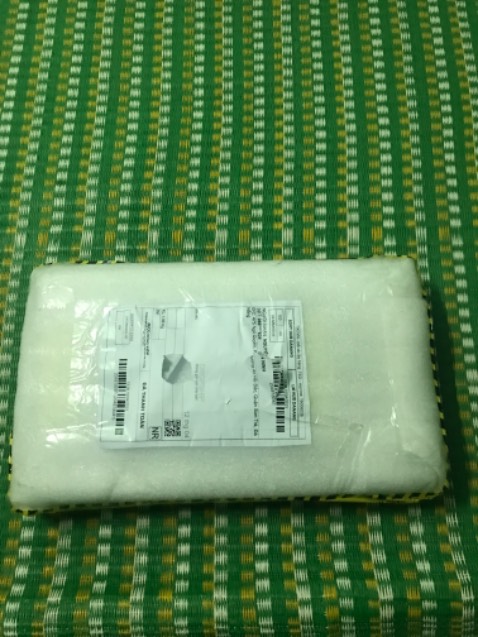 Hàng ổn đóng gói rất tốt, vẽ mượt mỗi cái là giao chưa đúng ngày làm khá là ảnh hưởng lịch trình của tôi lên cho 4 sao