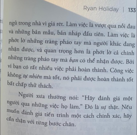 Sách hay, lúc đầu đọc hơi khó hiểu nhưng về sau mới  thấy cuốn sách rất đáng suy ngẫm
