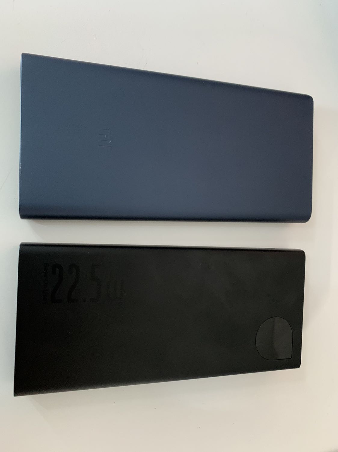 Sp hoàn thiện tốt. Có màn hình check dung lượng điện áp khá tiện. Giao hàng nhanh