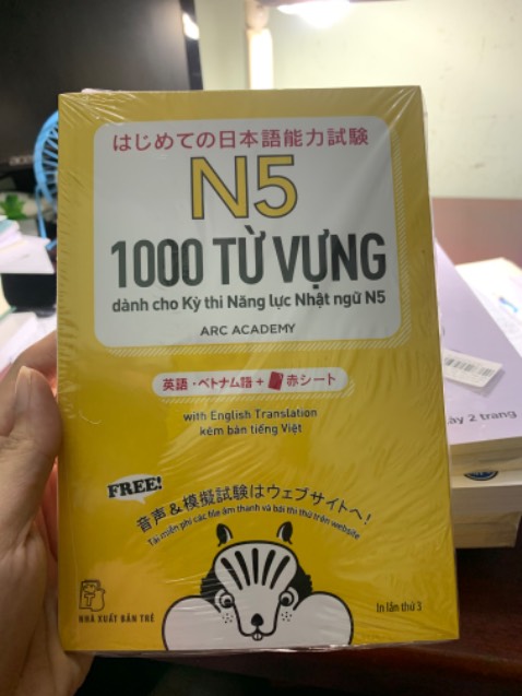 Dễ thương, nhỏ và nhẹ như một cuốn truyện tranh, tạo cảm hứng học tập Dễ thương, nhỏ và nhẹ như một cuốn truyện tranh, tạo cảm hứng học tập