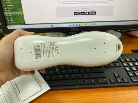 Kính cận đeo vô nhìn rõ, gói hàng k có hộp giấy nên hơi sơ sài, mới đầu điều chỉnh dây hơi khó nhưng sau đó thì cũng làm đc, ok