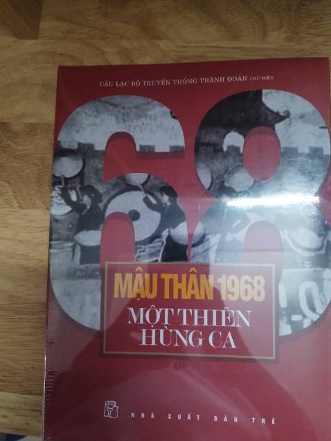 Nội dung rất hay hấp dẫn.nhiều thông tin bổ ích.trình bày bìa đẹp.giá cả hợp lý.shop làm ăn uy tín.gửi hàng nhanh