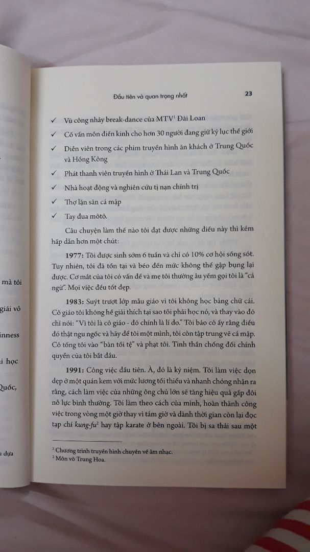 Giao hàng nhanh, đóng gói rất cẩn thận. chất lượng giấy in chuẩn..nói chung là ưng