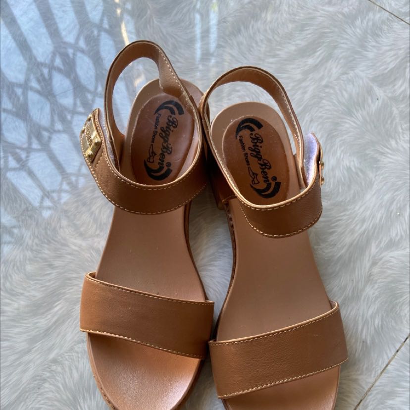 Chắc chắn, đúng hình