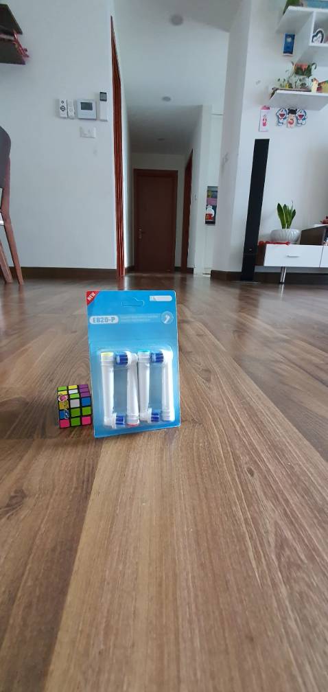 Chuẩn đét Oral B dùng rất thích, nói chung các bộ đầu của Shop này bán rất được,  các dòng khác cũng ok, mình mua nhiều, dùng nhiều mình biết, cứ 2-3 tháng mình thay 1 lần. Rất hài lòng