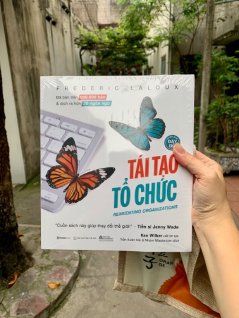 Một quyển sách nuột nà về hình thức và hữu ích về nội dung.