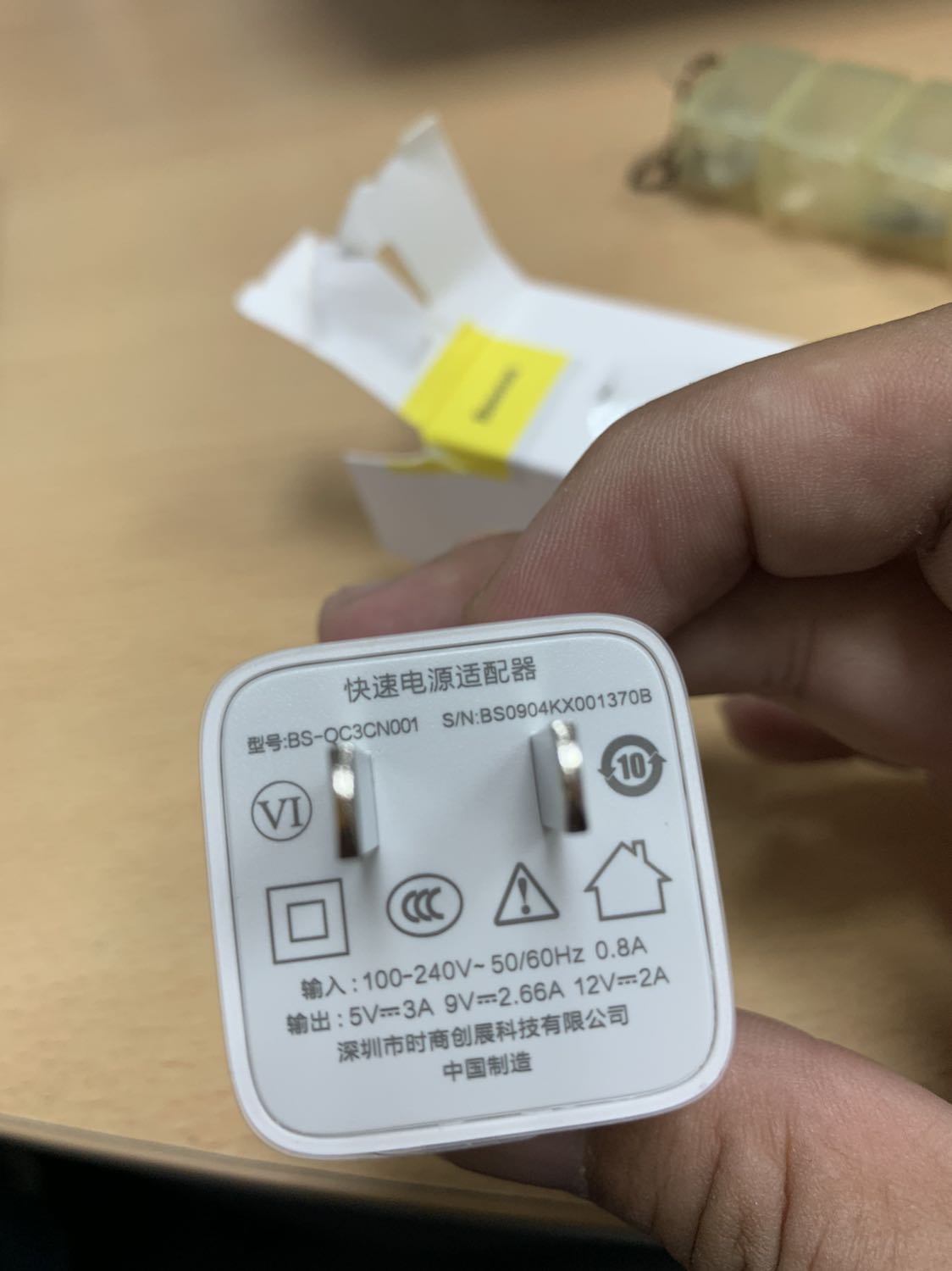 Giao hàng không đúng như hàng đã đặt, vì đã đặt 1 lần giao hàng đúng, nhưng lần 2 giao loại hàng khác, không hài lòng chút nào