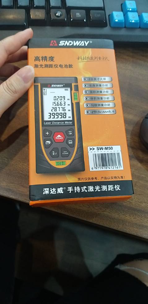 Giao hàng sai. Đặt M40 shop đi giao M50. Nhắn tin không thấy phản hồi. Sẽ không mua lại lần 2