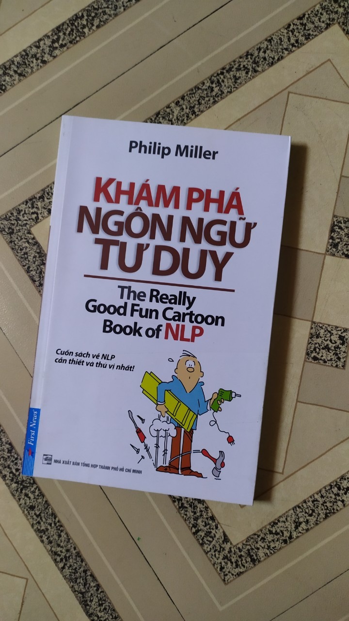 Sách nhỏ, giấy tốt, in màu đẹp. Các ví dụ đơn giản, dễ hiểu, chịu khó áp dụng thì Ok. Đọc đi đọc lại nhiều lần để rèn luyện....