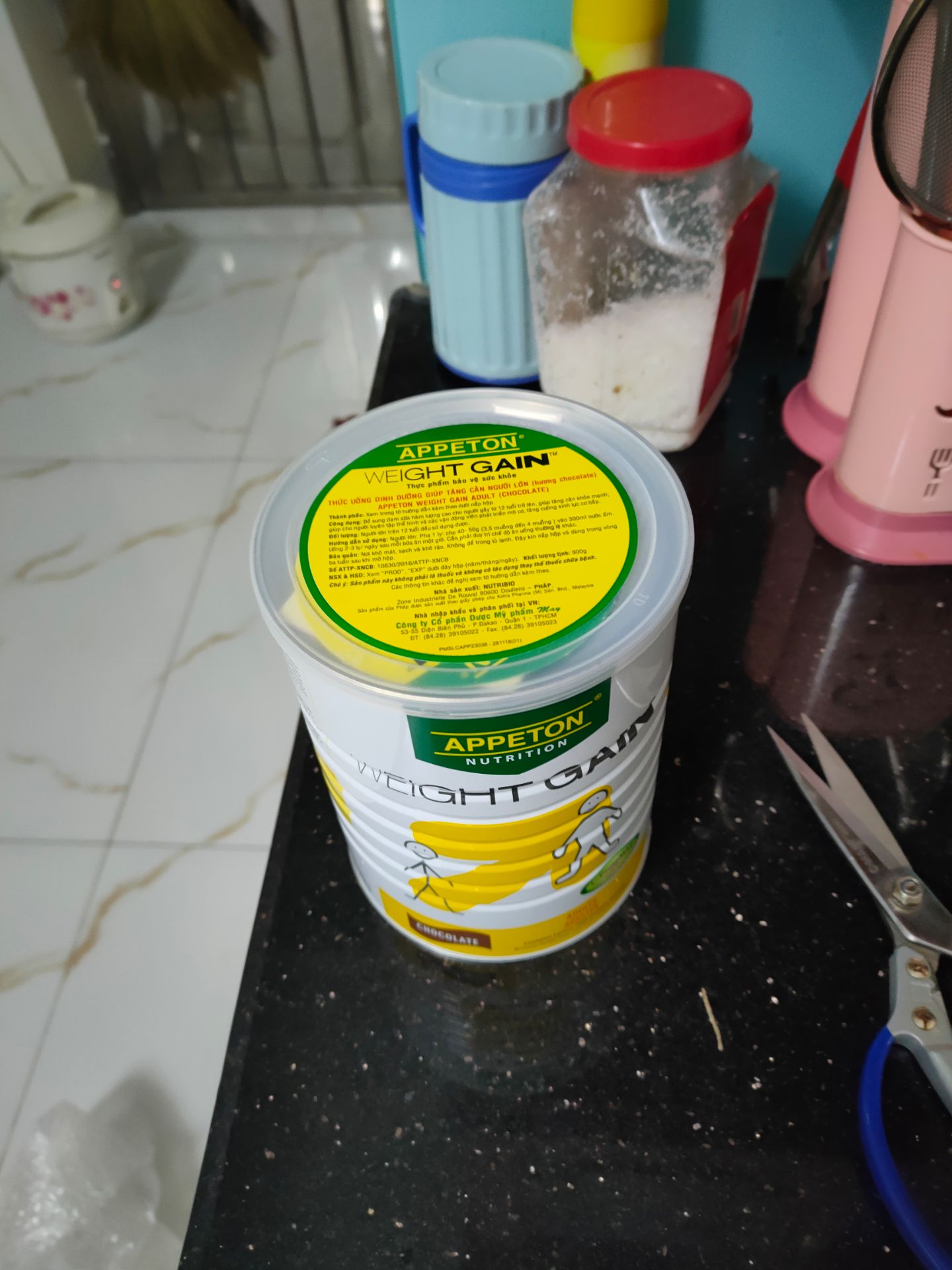 Hàng chính hãng, đóng gói cẩn thận, tác dụng thì chưa sử dụng nên chưa biết. Shop xem lại đặt hàng hương vani sao lại gửi hương chocolate.