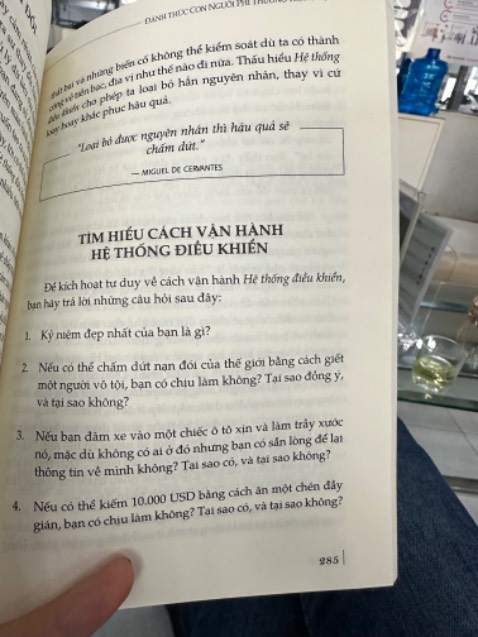 Ok. Kính tạm ổn, nước vẫn vào