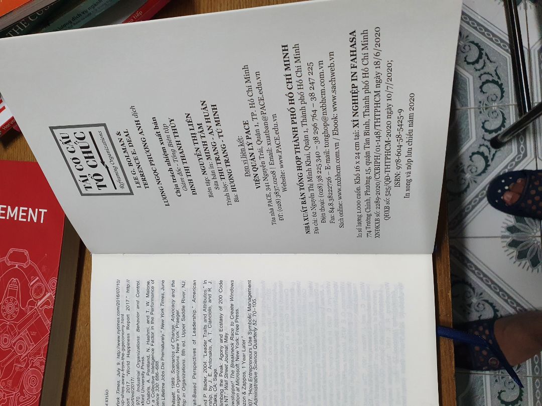 chất lượng tốt, đọc qua mục lục và sơ lược thấy phù họp với nhu cầu tái cơ cấu của mình. chụp ảnh mục lục để các bạn khác tham khảo trước khi mua