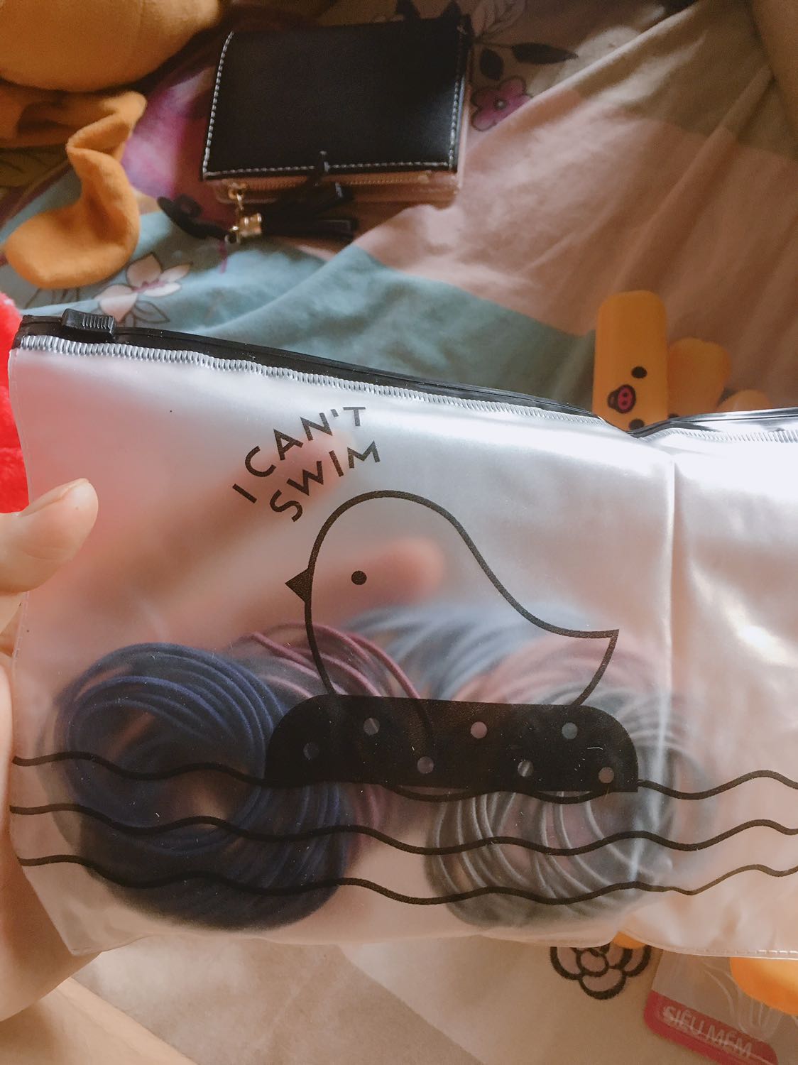 Nói chung là cx ổn nhưng vẫn còn mấy sợi kiểu bị đứt, vs giá này thì cx mắc hơn các chỗ khác nhưng ko sao cx cám ơn shop