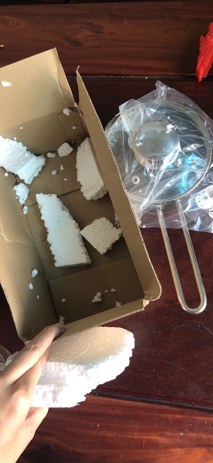 Thấy để là quánh chống dính với 5 cây muỗng 199k. Sao chỉ có quánh ko có muỗng. Còn quánh ko chỉ 149k đây ra à làm ăn treo đầu dê bán thịt *** à. Tin tưởng nên ko kiểm tra giao hàng ko đúng quảng cáo