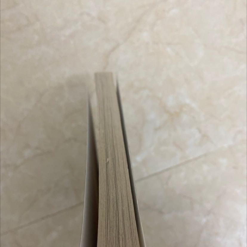 Vì thích bản tiếng Việt quá nên muốn mua thêm bản dịch Anh để đọc. Sách của bác HM thì dù chưa đọc được nhiều nhưng cuốn nào đọc xong cũng rất ấn tượng.