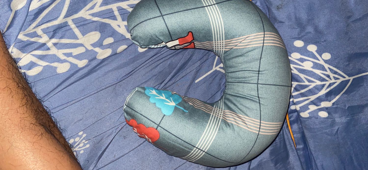 Gối hơi nhỏ. Cho trẻ dùng thì ok. Chất cao su mềm. Ổn. Nhờ có mã đền mua 2 cái 50k quá ổn áp