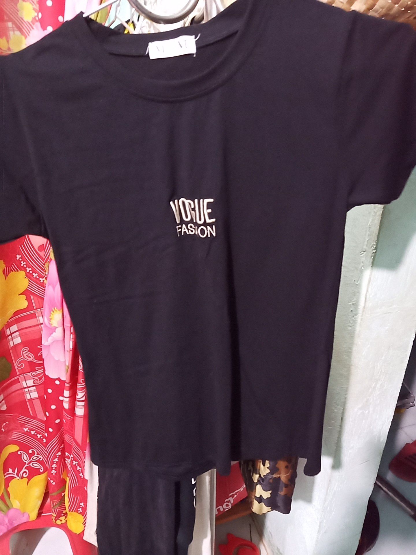 áo đẹp lắm nha mịn  , nhưng giặt vài lần không còn đẹp nữa hjx