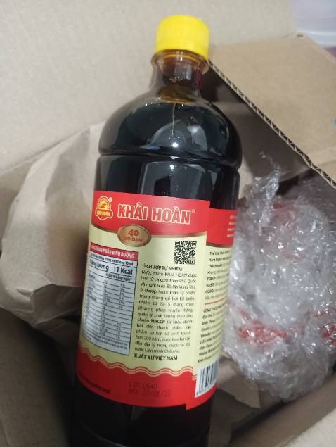 Thơm, chấm ngon. Chỉ có thắc mắc sao giờ nắp chai k có seal.