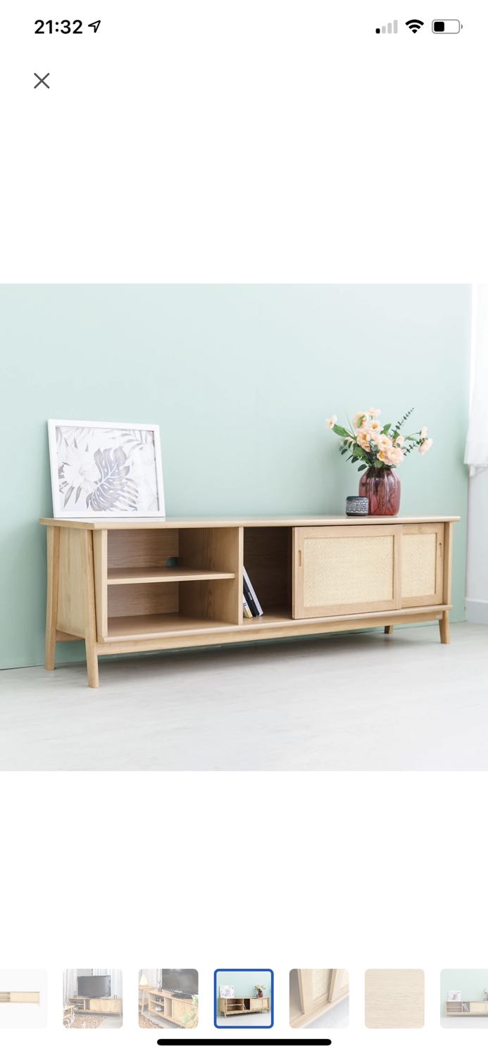 Cambridge English Qualifications are in-depth exams that make learning English enjoyable, effective and rewarding. Our unique approach encourages continuous progression with a clear path to improve language skills. We have qualifications for schools, general and higher education, and business.