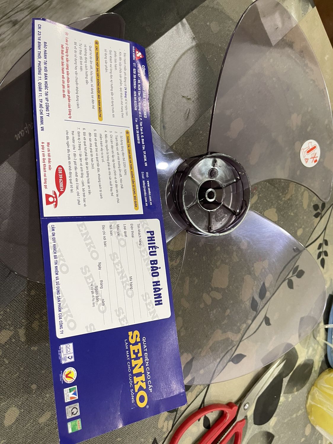 Hàng mới 100%. Máy êm. Dễ điều khiển. Giao đúng màu yêu cầu dù lúc mua thì báo là giao màu ngẫu nhiên. Hàng mới 100%. Máy êm. Dễ điều khiển. Giao đúng màu yêu cầu dù lúc mua thì báo là giao màu ngẫu nhiên.