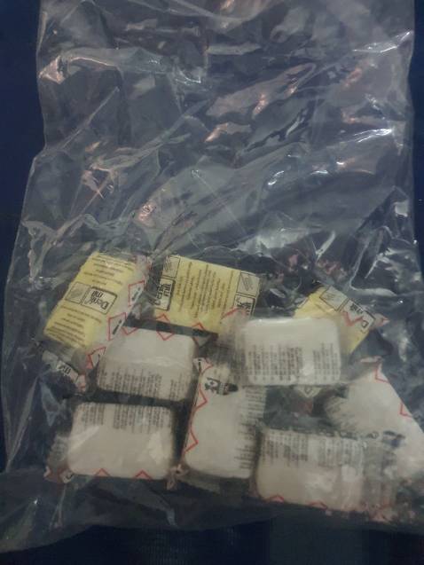 Sản phẩm đóng gói tốt, sử dụng làm sạch máy giặt tốt, tháng làm sạch 1 lần là đc, dùng 2 viên 1 lần nếu lồng giặt lớn.