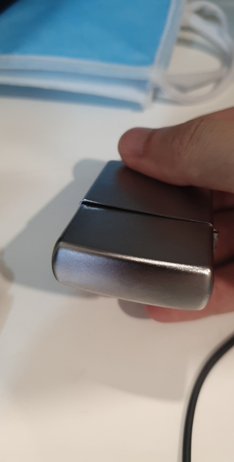 Sản phẩm là hàng trung quốc nhái, in thêm dòng chữ Made in USA. Chất lượng quá thất vọng Sản phẩm là hàng trung quốc nhái, in thêm dòng chữ Made in USA. Chất lượng quá thất vọng