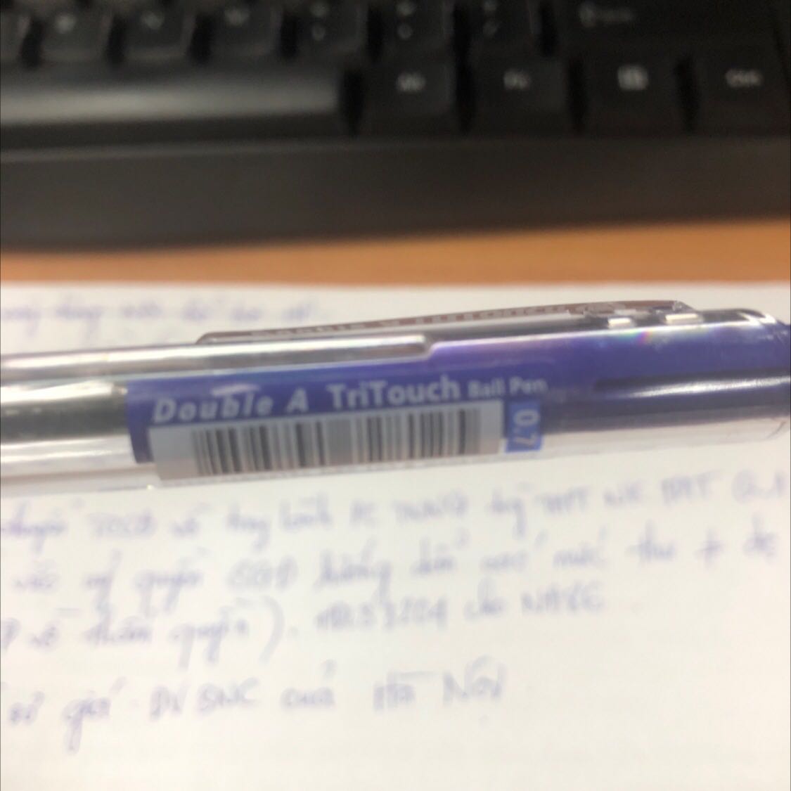 Bút rẻ mà viết rất êm, dùng để thi viết đỡ đau tay. Sẽ ủng hộ thêm hdhhdjfnfbvccnjdnndbdbfbfbbdbdbdnndndndndnndndnfnfnnfnf