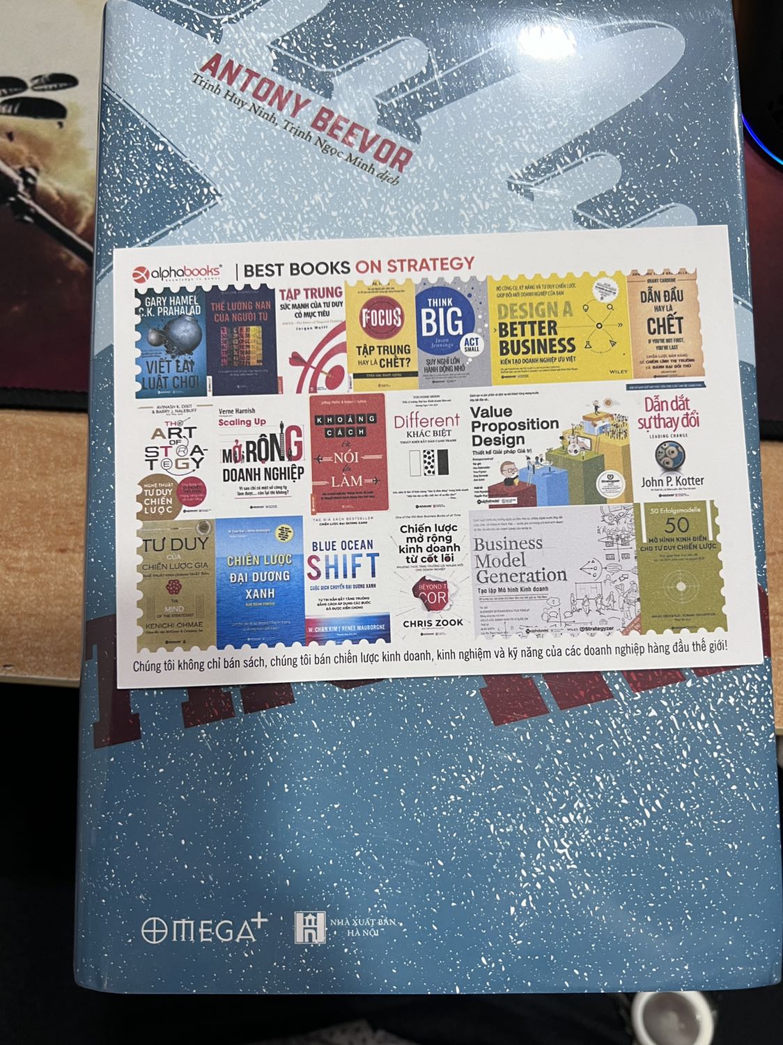 Sách giống với mô tả 😁😁😁😁😁😁