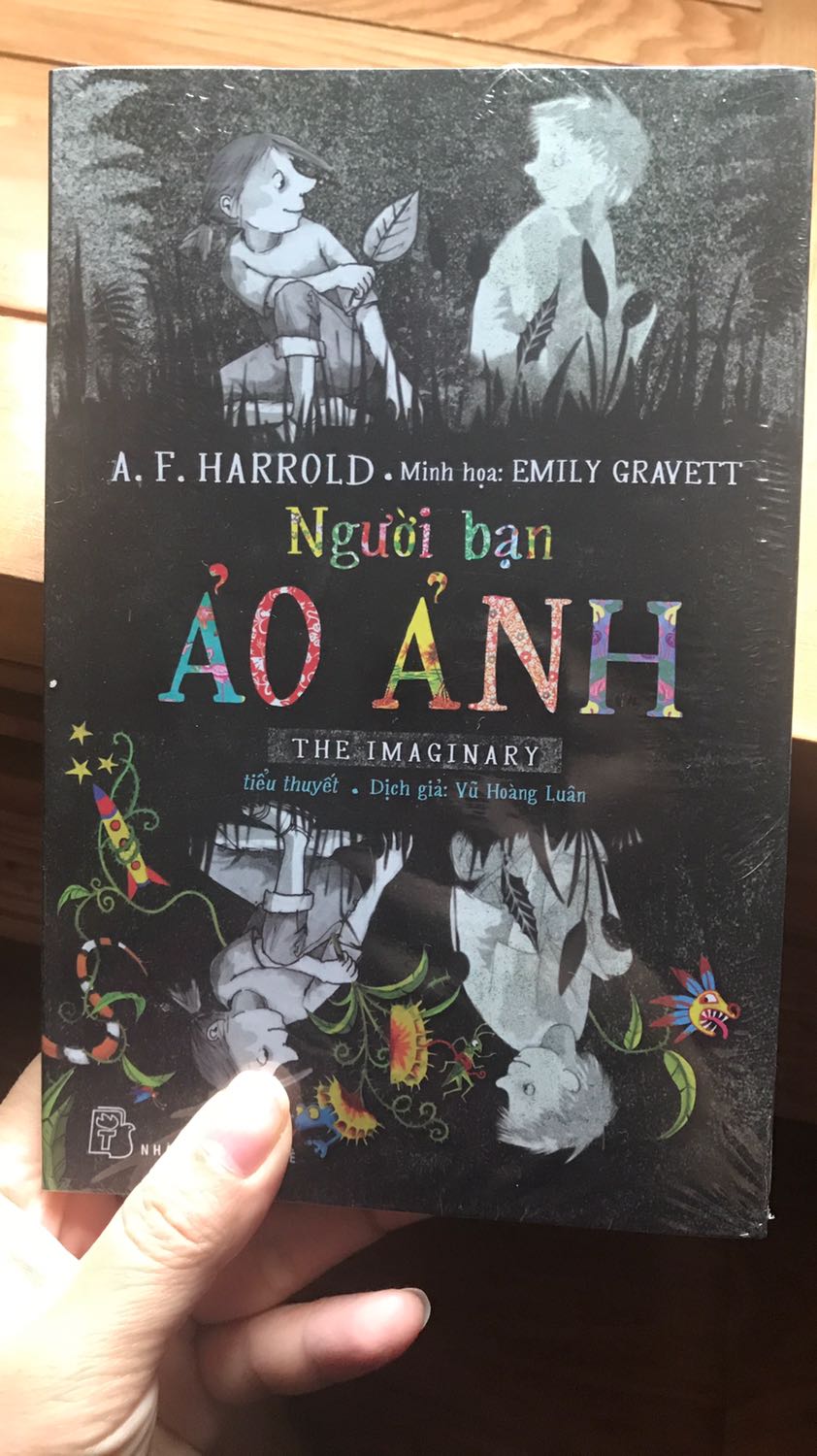 Sách mới còn seal dù mới ra nhưng mua được lúc sale 50% lại còn được giảm thêm nên cực kỳ hài lòng.
Truyện có nội dung vừa đáng yêu vừa nhân văn rất đáng đọc.
Tiki giao hàng nhanh, cẩn thận.