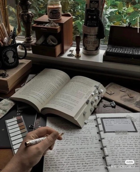 Sách hay nhưng vì đã đọc trước quyển em phải đến harvard học kinh tế rồi mới hiểu được nội dung. Sách nội dung hay nhưng trình bày sao sao, không được logic