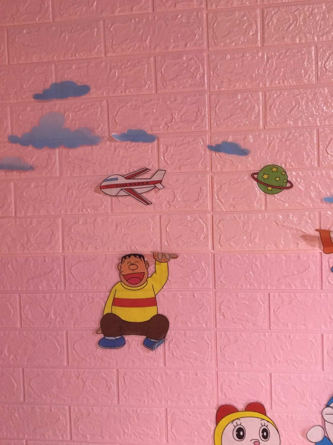 30 miếng mua màu hồng nhạt ko kiểm tra  giờ thành 2 màu . Hôm nay mua  tiếp 20 miếng 70 + 77 thì dao 70 + 70 đành phả chả lại ( thất vọng ) mong Tiki bán đúng như những ji mình đã quảng cáo và khách đã đặt  mua ( mua rồi chả lại cũng thấy ngại )