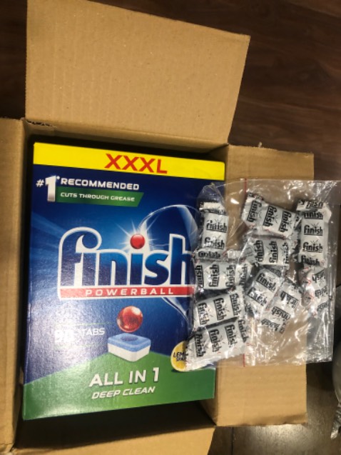 Sản phẩm được bọc gói cẩn thận, bao bì mẫu mã đúng như hình quảng cáo, shop còn tặng kèm 10 viên khuyến mại bên ngoài dùng thử! Mình đã rửa máy rửa bát hôm nay, khá sạch và thích! Giao hàng đúng hạn, mọi thứ đều ổn! Mình rất hài lòng! Cảm ơn shop nhiều! Sẽ tiếp tục ủng hộ các bạn!