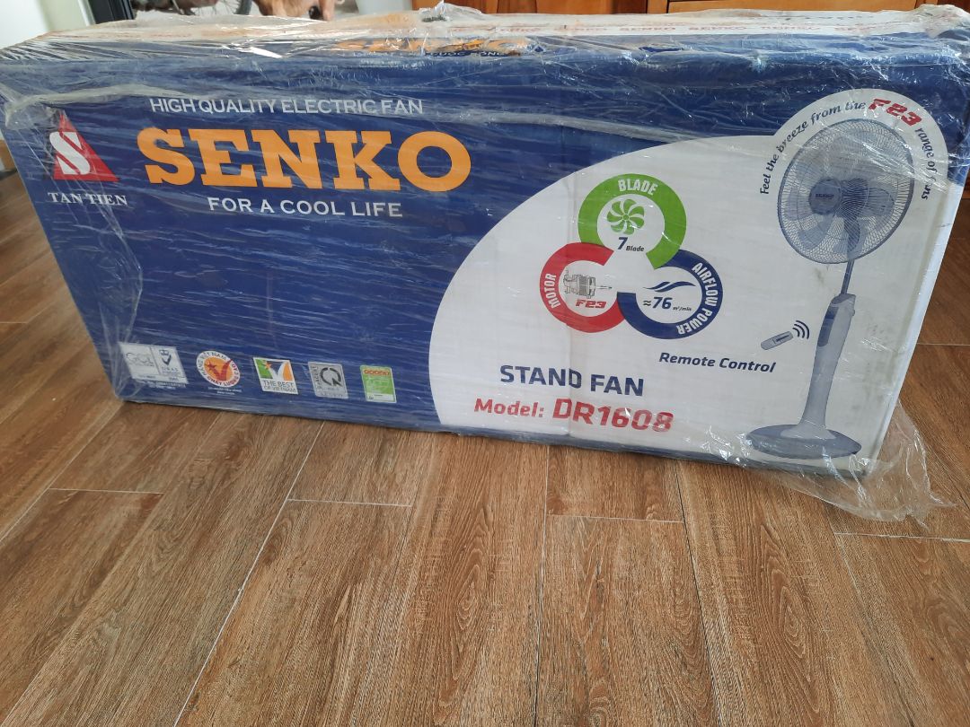 sp đẹp giao hàng nhanh quạt mạnh màu ưng ý.