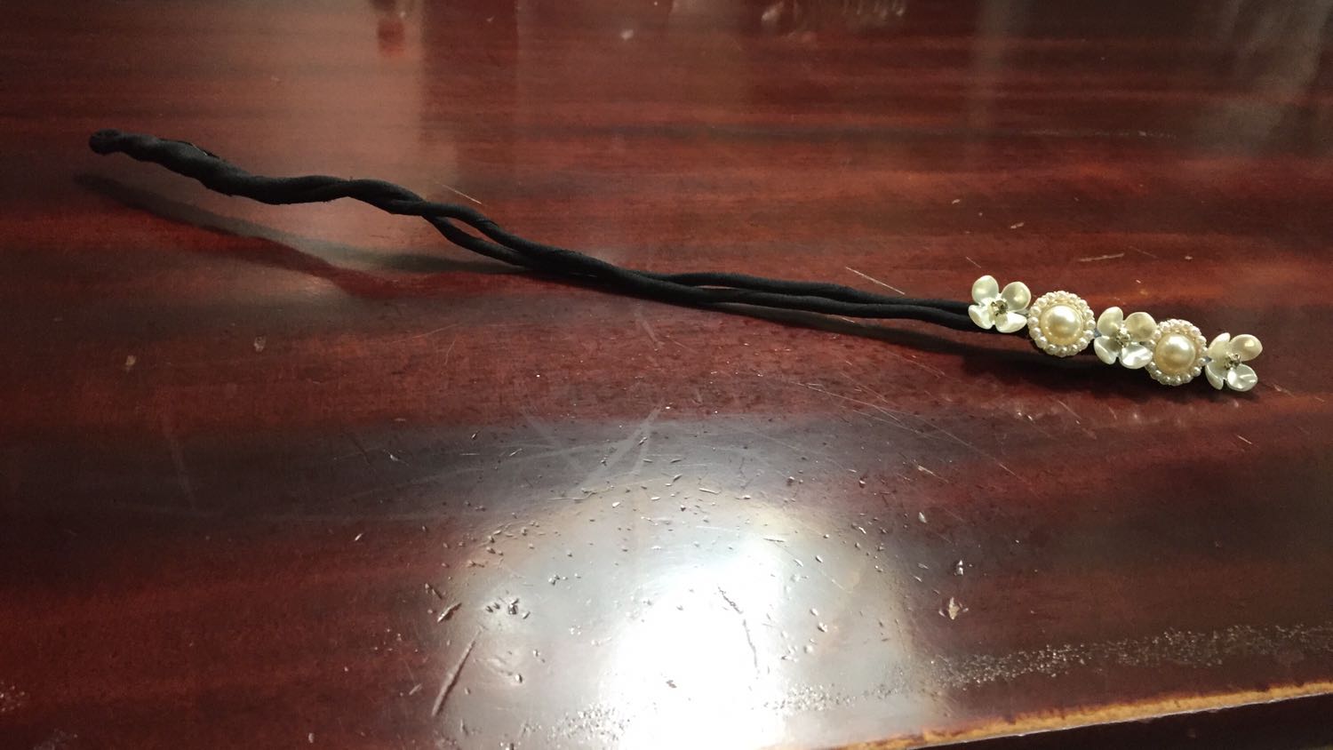 Tuyệt, bạn nào có mái tóc không quá dài và uốn rối nhẹ thì dụng cụ nầy là hoàn hảo.