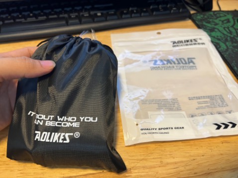 Hàng ok nhé, chuẩn hàng aolikes đây rồi, giá tốt, giao nhanh