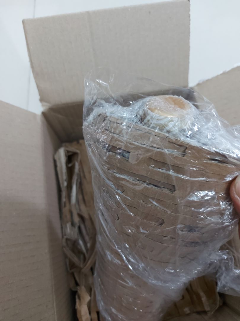 giao hàng tốc độ...đóng gói cẩn thận..nhìn thì ok đấy..chắc là ngon