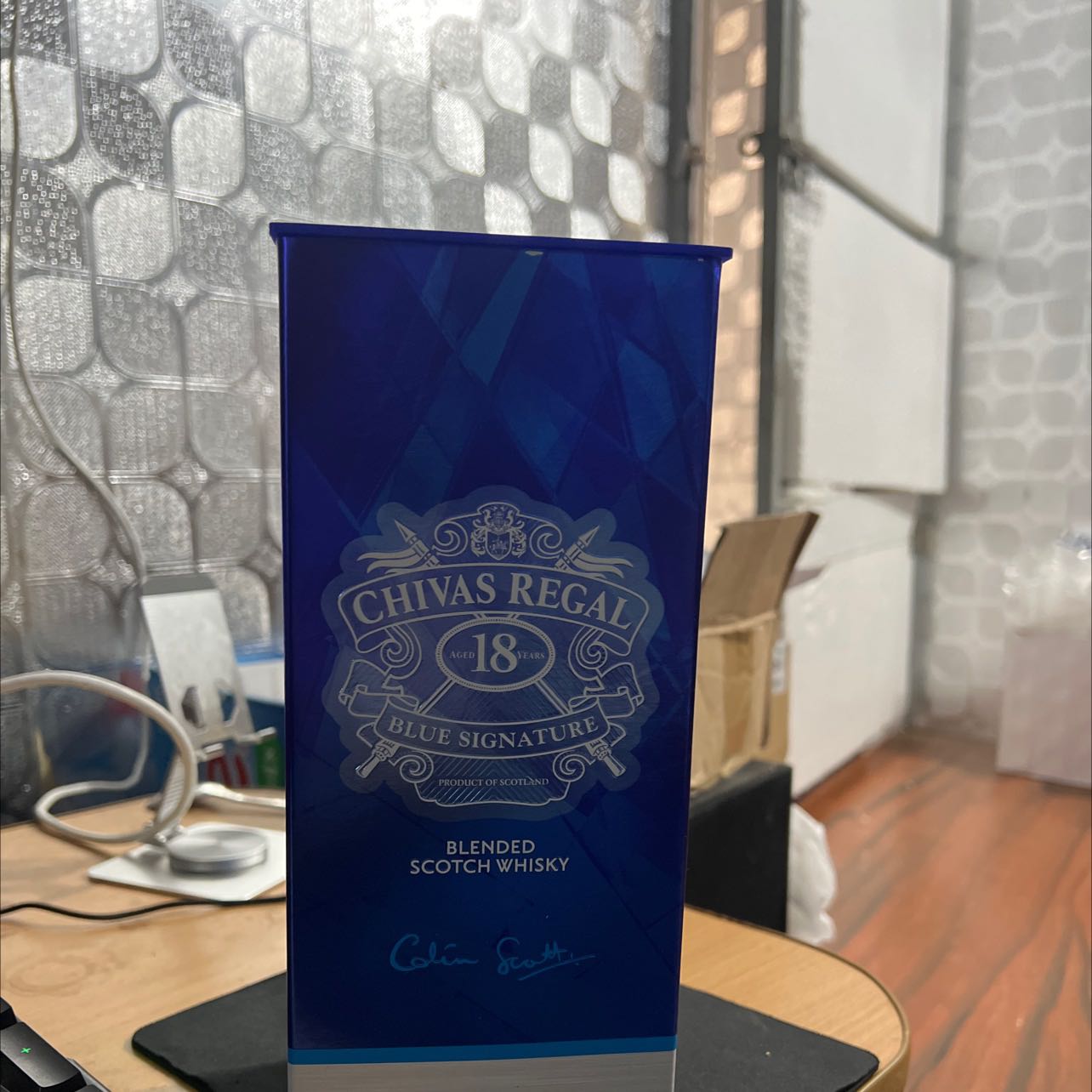 Hàng chính hãng, đẹp, dùng thử rồi đánh giá hương vị sau