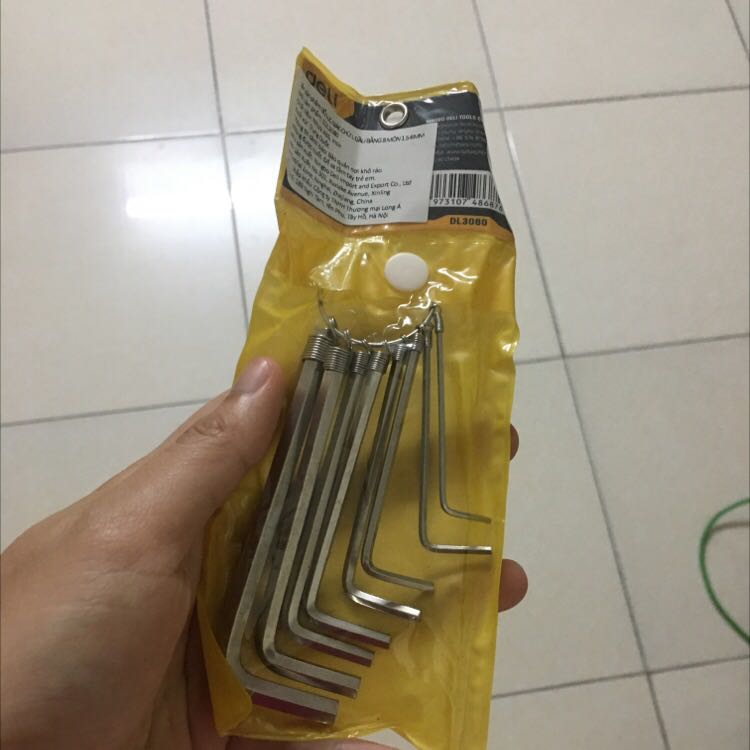 Sản phẩm giao đúng trong ảnh, giao hàng nhanh