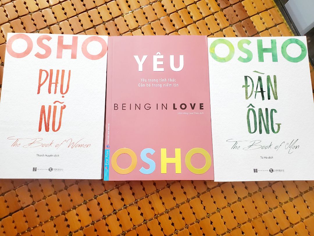 Đặt hôm t7 sáng sớm Cn đã nhận hàng rồi. Giao hàng siêu nhanh, bọc gói cẩn thận. Sách của tác giả Osho thì quá nổi tiếng rồi ạ. Mình mua 3q, đọc xong sẽ quay lại review ạ