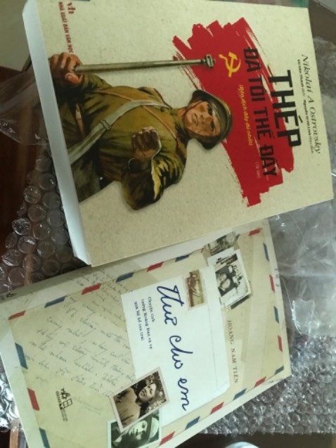 NỘi dung hay . Ship giao hàng nhanh lắm ạ